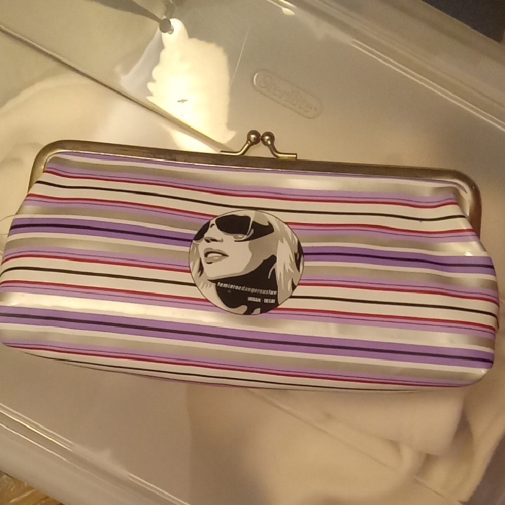 Urban Decay Kiss Lock makeup Bag